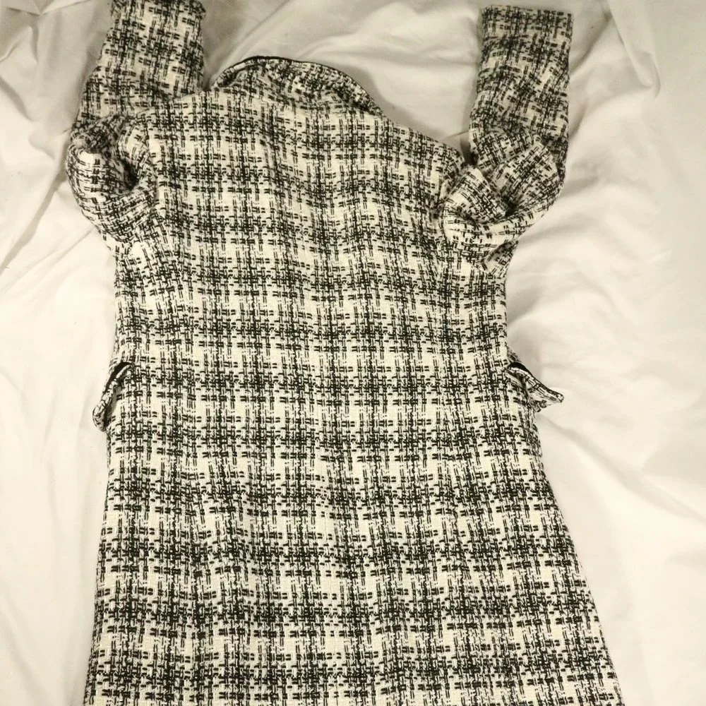 NINE WEST Black/White Patterned Long Coat Sz 12 US - Picture 14 of 16